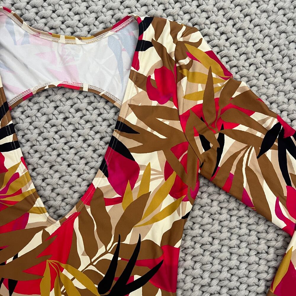 Billabong• Tropic Nights Bodysuit Long Sleeve Rash Guard Surfsuit - Picture 3 of 16